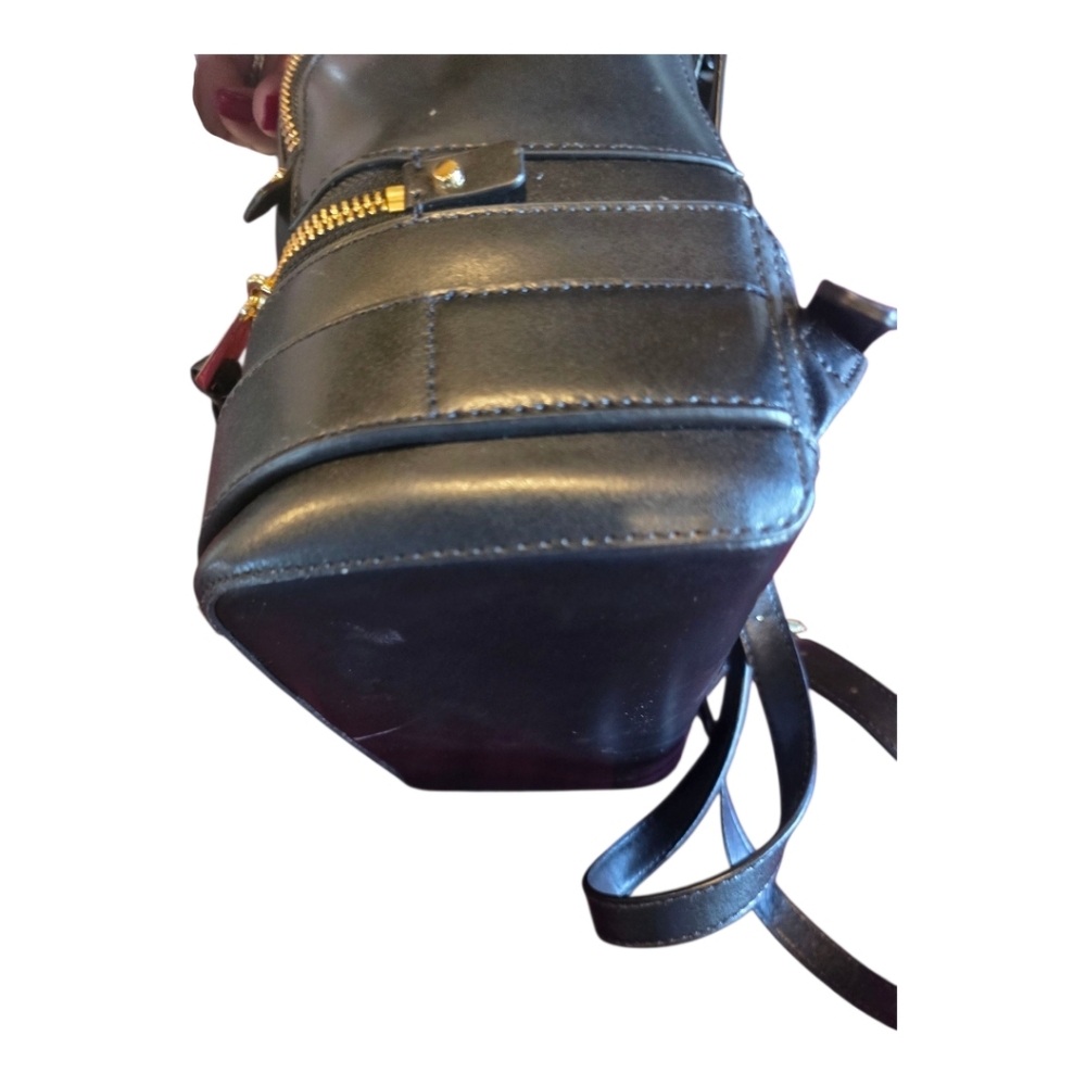 NEW MICHAEL KORS RHEA ZIP BLACK LEATHER MEDIUM BACKPACK Rare, Unique "COOL" - Picture 6 of 7